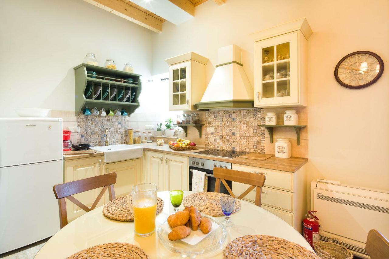 Holiday home Mara's Traditional